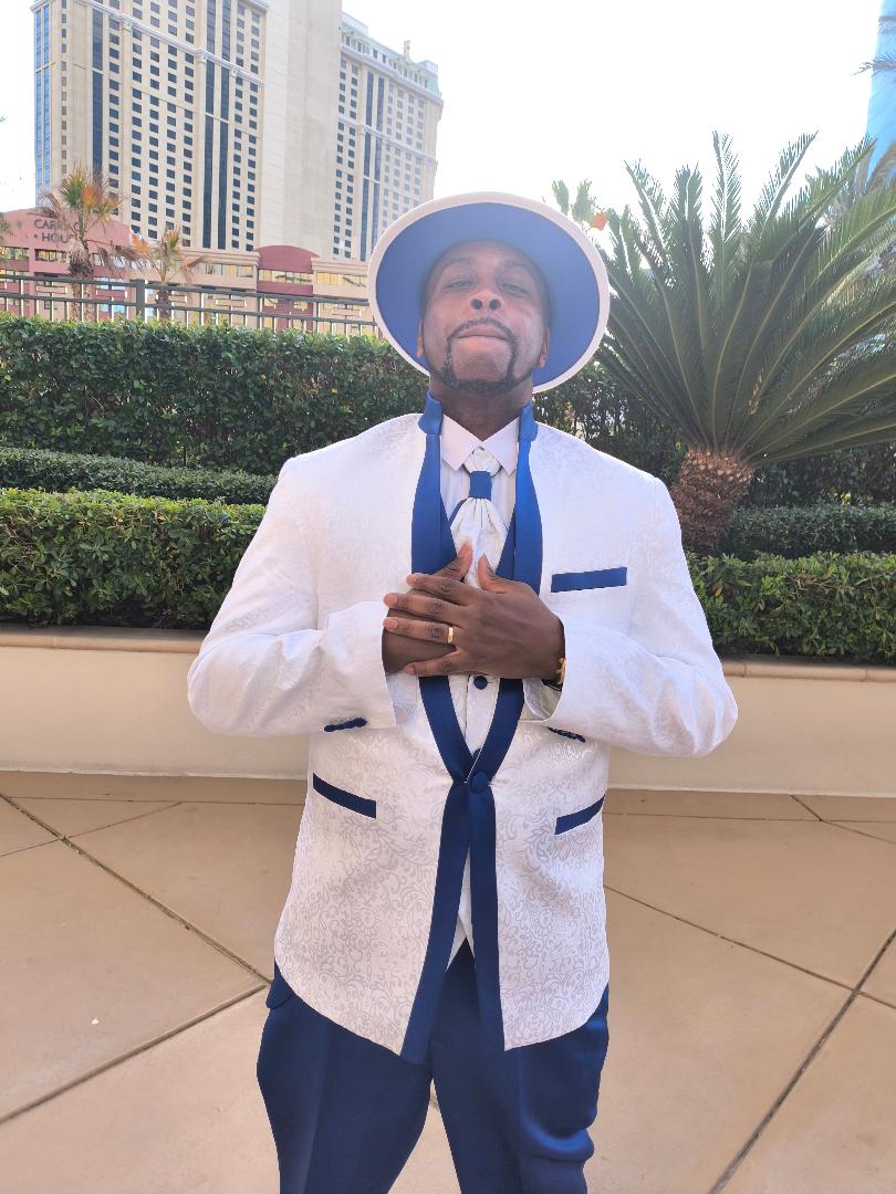 Chris Monroe dressed for his Las Vegas wedding